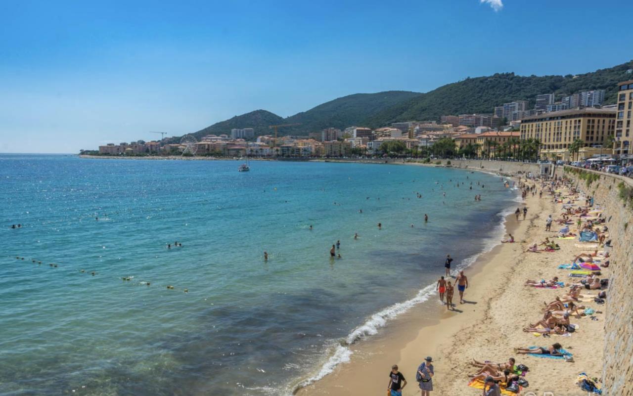 Toit Terrasse Centre Historique Διαμέρισμα Αζάτσιο Εξωτερικό φωτογραφία